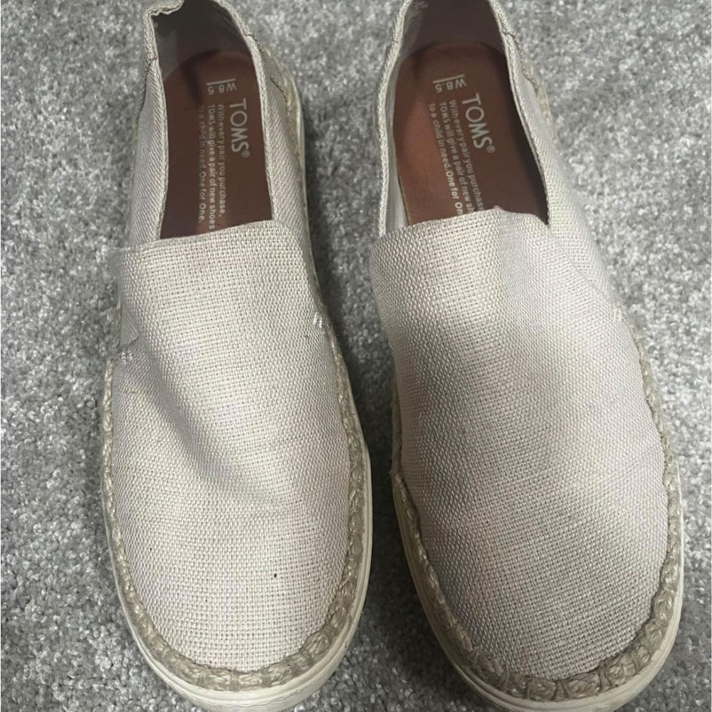 Good condition. Worn a handful of times